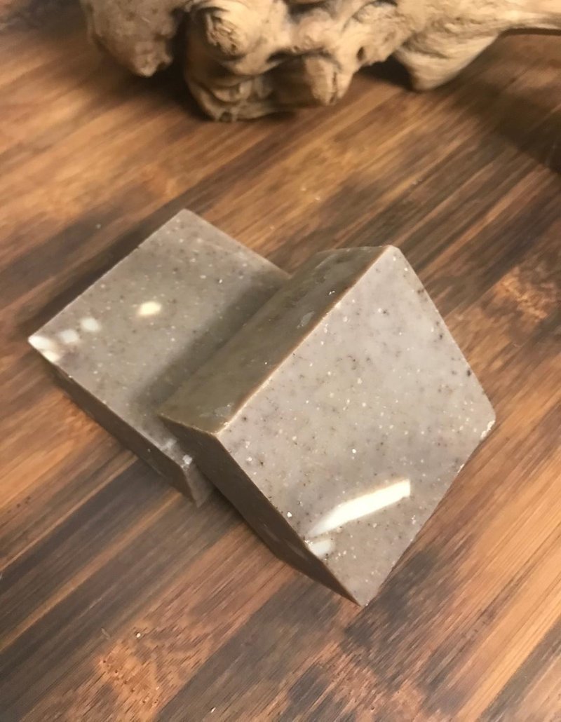 限量【复方紫草茶油修护凝脂皂 】本草堂~纯净手作 - 肥皂/手工皂 - 纸 卡其色