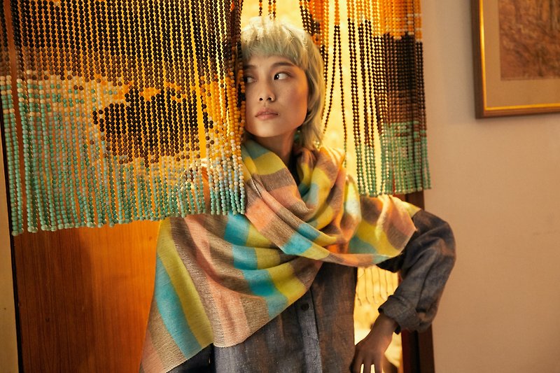 暖云羊毛围巾-疾风窗景-公平贸易 - 围巾/披肩 - 其他材质 多色