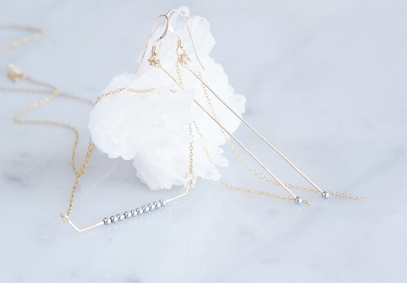 【Minimalism】14KGF Earrings/Necklace -Gems Bar-SilverxGold- - 耳环/耳夹 - 宝石 金色