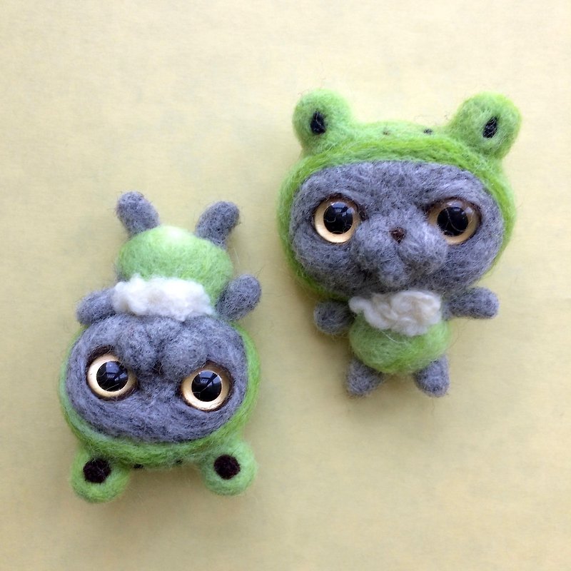 奀仔系列 羊毛猫猫青蛙胸针 - 胸针 - 纸 绿色