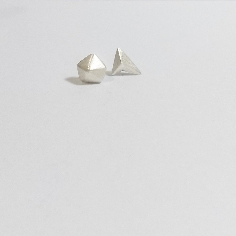 mini几何山丘与mini飞机耳环-贴耳式 - 耳环/耳夹 - 纯银 银色