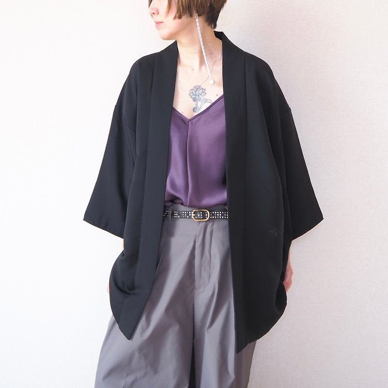 【日本制造】 柔软丝绸黑色外罩、时尚日本、男士外罩、礼物 - 女装休闲/机能外套 - 丝．绢 黑色