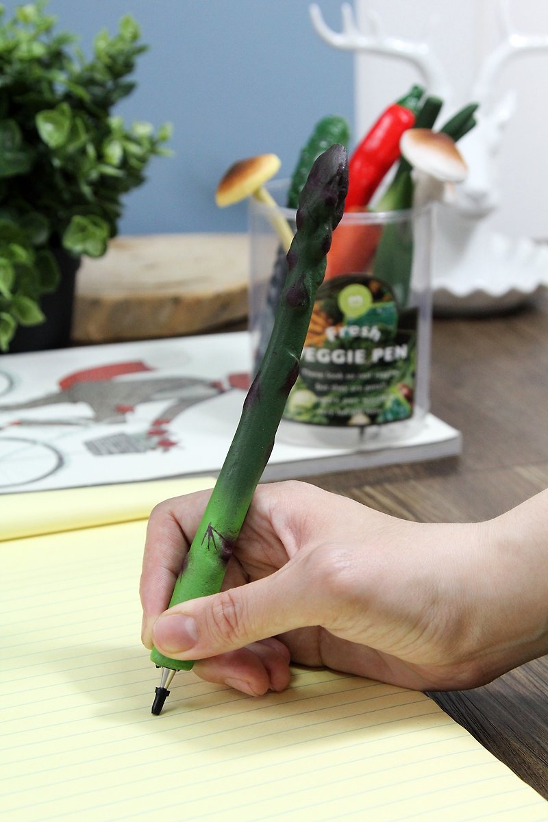 日本Magnets超有趣文具 拟真蔬菜造型黑色原子笔(翠玉芦笋)-现货 - 圆珠笔/中性笔 - 塑料 绿色