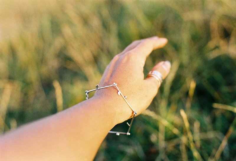 twig twig | Silver bracelet | Natural form - 手链/手环 - 其他金属 银色