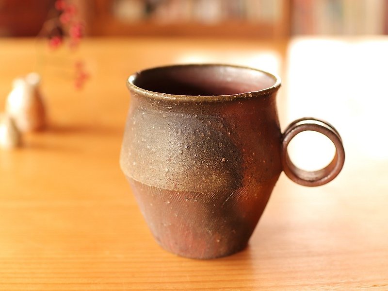備前 コーヒーカップ(野草)　c9-008 - 咖啡杯/马克杯 - 陶 咖啡色