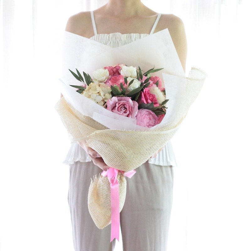 CB201 : Handmade Paper Flower Congratulations Bouquet Pink Cream Size 12"x18" - 木工/竹艺/纸艺 - 纸 粉红色