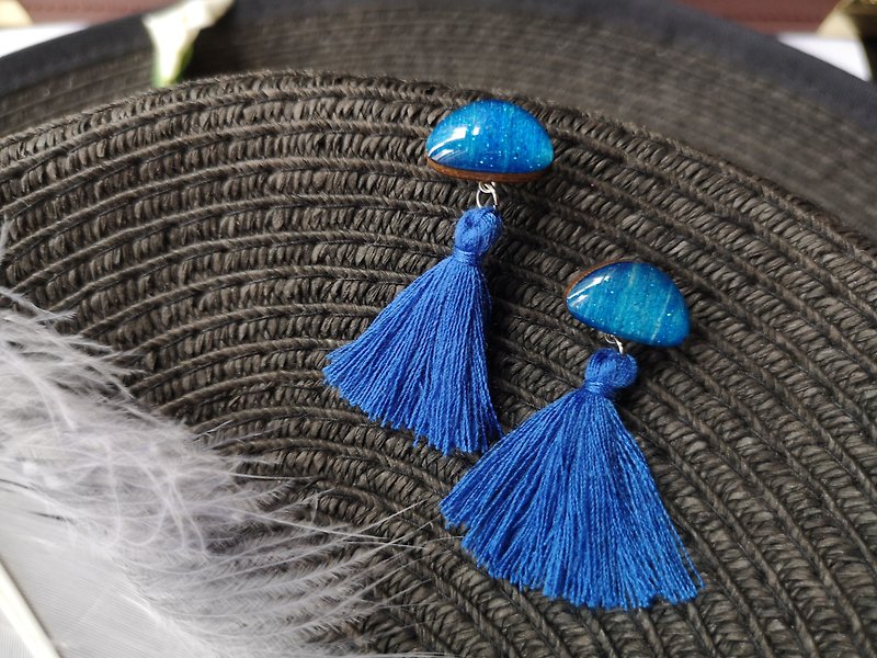 蓝色水母木耳钉 - 耳针 耳环 木制 防敏 不锈钢 海洋 - 耳环/耳夹 - 木头 蓝色