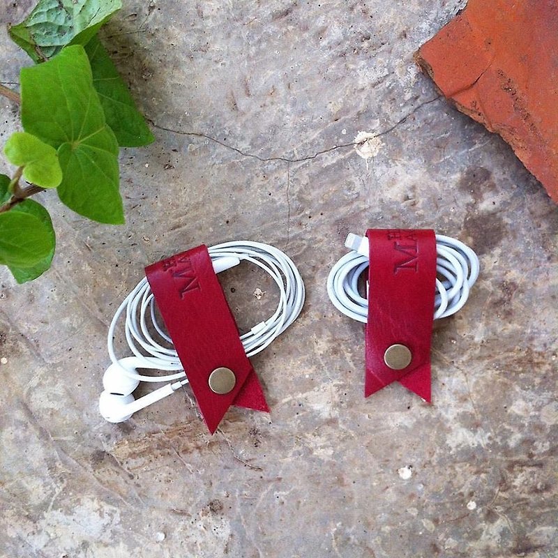 2 piece earphone/data cable strap color maroon - 卷线器/电线收纳 - 真皮 