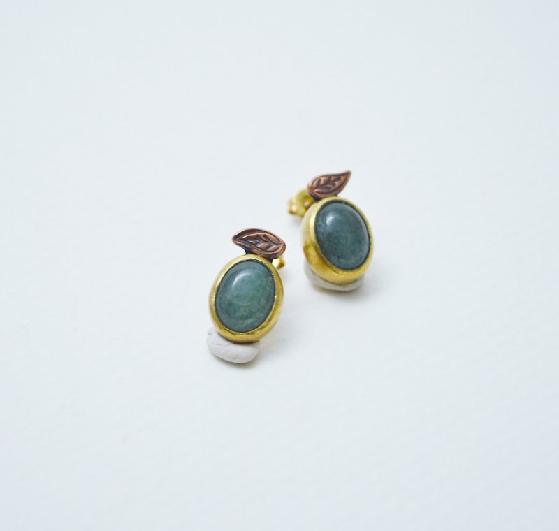 红铜小叶子·东菱玉·黄铜耳钉(一对) - 耳环/耳夹 - 纯银 绿色