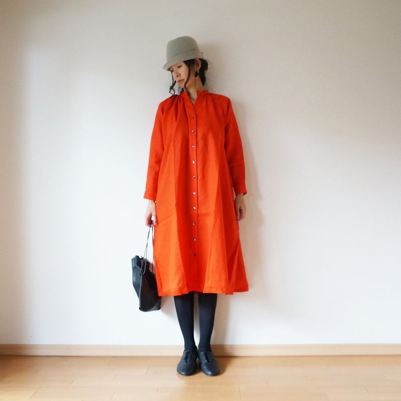 Linen One piece coat ladies RED(ORANGE) - 洋装/连衣裙 - 棉．麻 红色