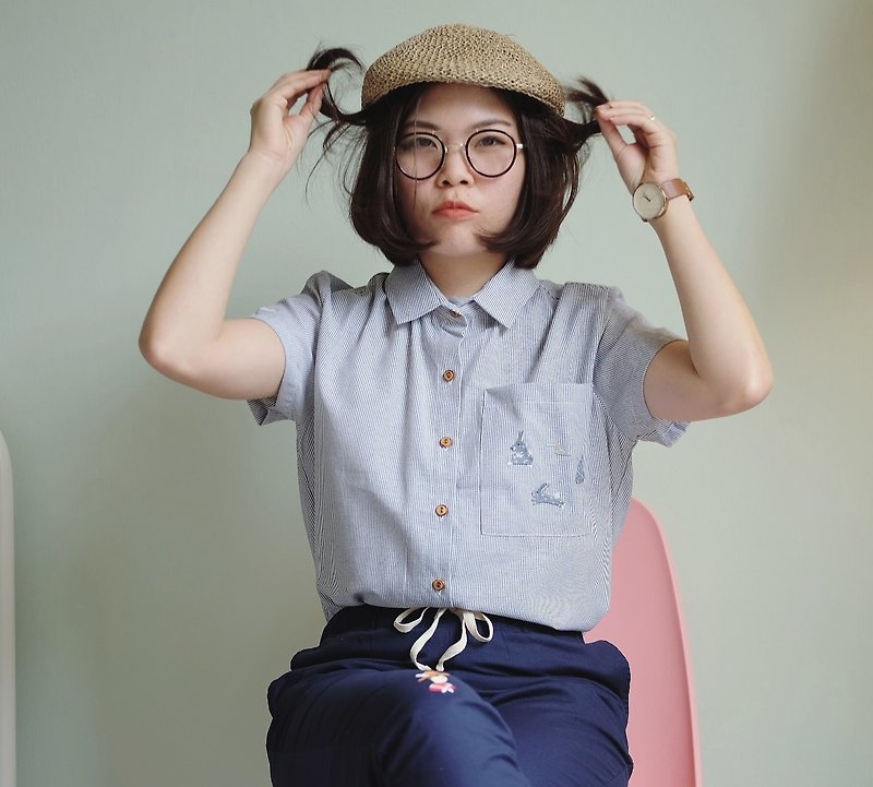 Rabbit Moon Shirt : Stripe - 女装衬衫 - 绣线 黑色