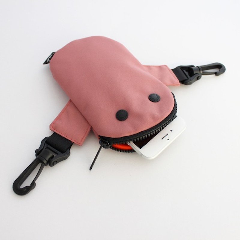 The creature iPhone case　small bag　Mame-sagari　smoky pink - 手机壳/手机套 - 聚酯纤维 粉红色
