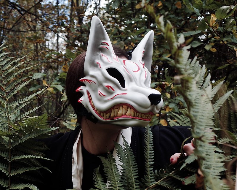 Japanese Kitsune mask, White and Red fox mask, Kitsune mask for Cosplay - 口罩 - 树脂 白色