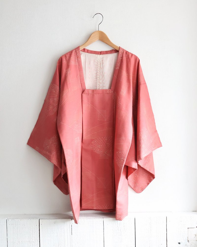 日本制和风几何印花桃粉红薄款古着道行羽织和服外套 - 女装休闲/机能外套 - 聚酯纤维 粉红色