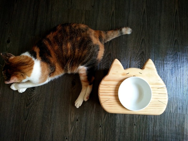 毛小孩餐桌系列--"第三只猫咪打呵欠~~"  原木 碗架 - 碗/碗架 - 木头 咖啡色
