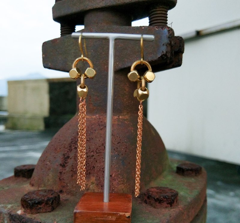 黄铜结构流苏耳环 - 耳环/耳夹 - 其他金属 