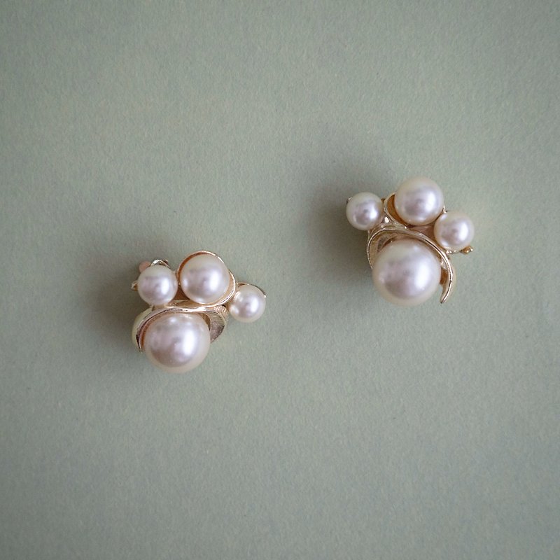 60s JUDY LEE 大型珍珠镀金耳夹耳环 - 耳环/耳夹 - 珍珠 白色