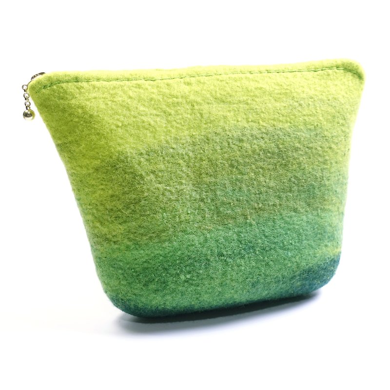 手工绿色系渐层羊毛毡湿毡万用化妆包/山啊 - 化妆包/杂物包 - 羊毛 绿色