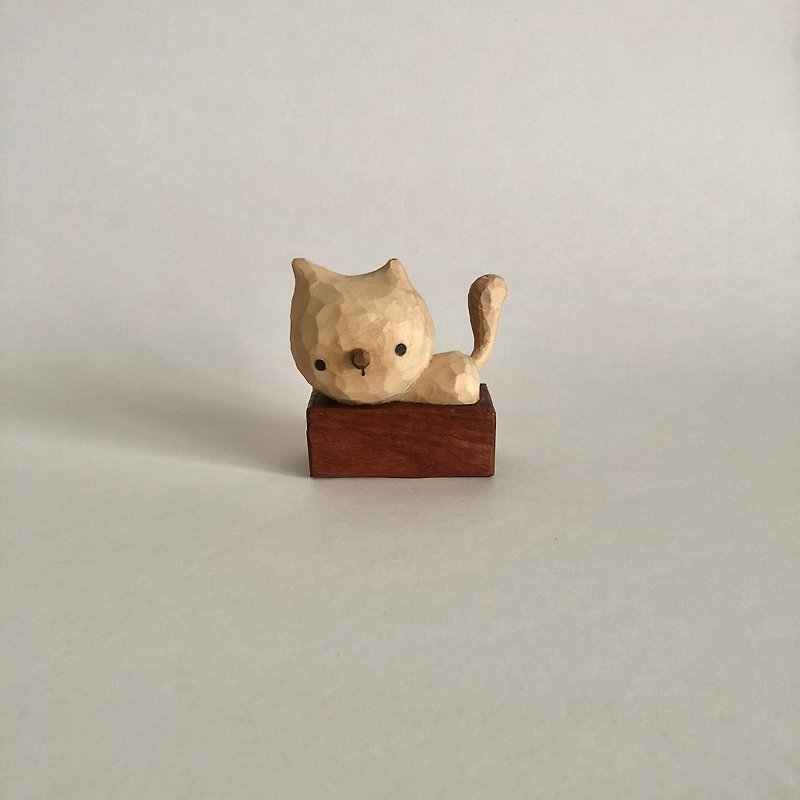 奶油猫木雕 - 摆饰 - 木头 咖啡色