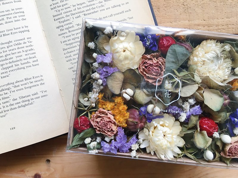 【好花】干燥花盒 紫白色系干燥花礼 礼物小盒 情人节花礼 生日礼物 - 摆饰 - 植物．花 