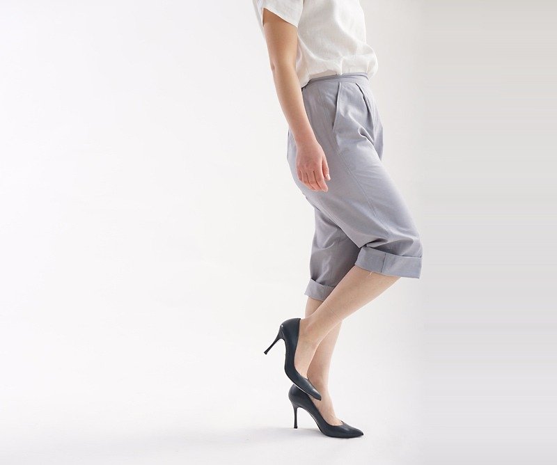 オックスフォード ワイドクロップドパンツ /シャイングレー bo2-20 - 女装长裤 - 棉．麻 灰色