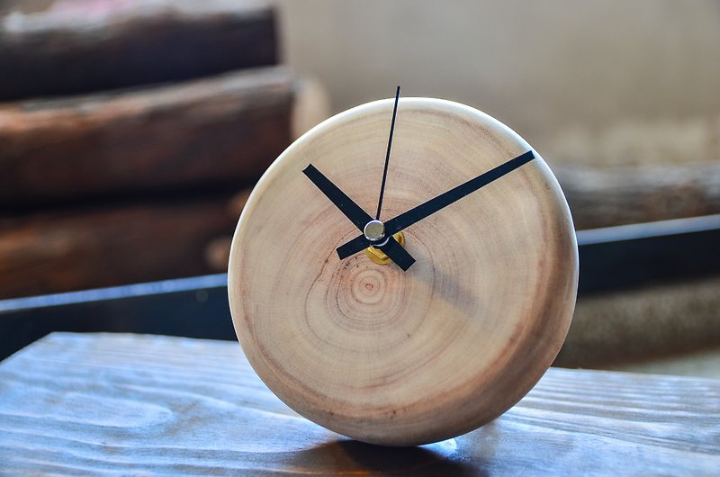 原木时钟-樟木手工制作(微斜款) - 时钟/闹钟 - 木头 咖啡色