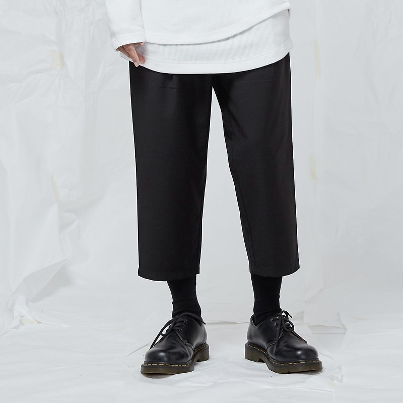 DYCTEAM – Cropped Pants - 女装长裤 - 其他材质 黑色