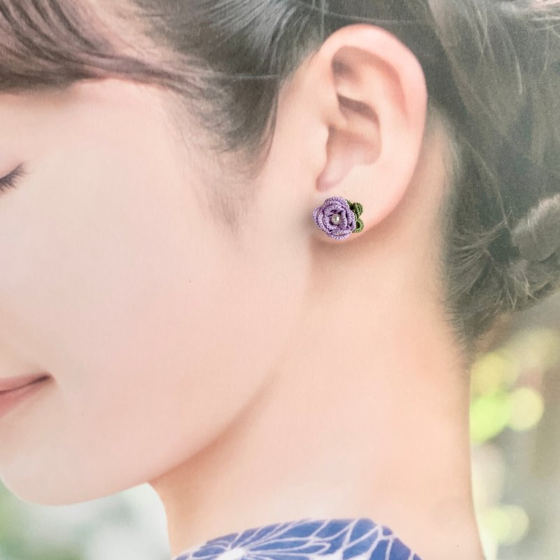 立体玫瑰花系列 梭织玫瑰耳环 紫色 礼物 防过敏 - 耳环/耳夹 - 棉．麻 紫色