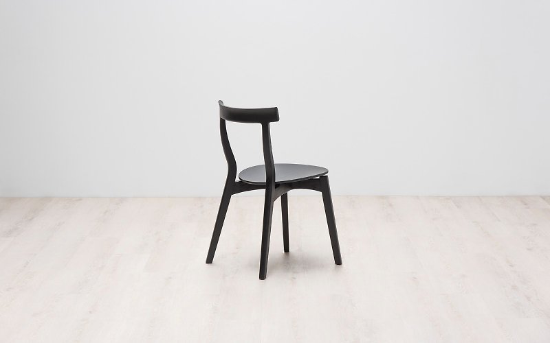 燕椅 Hirundo Chair / 雾黑梣木 - 椅子/沙发 - 木头 黑色