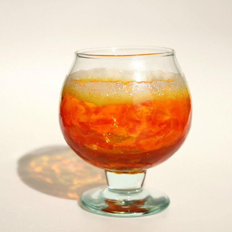 橙缤纷│优雅手绘酒杯造型琉璃小摆饰 - 酒杯/酒器 - 玻璃 橘色