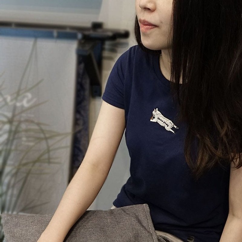 法国斗牛犬刺绣藏青色T恤 - 女装 T 恤 - 棉．麻 蓝色