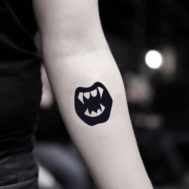 OhMyTat 吸血鬼 Vampire 万圣节刺青图案纹身贴纸 (2 张) - 纹身贴 - 纸 黑色