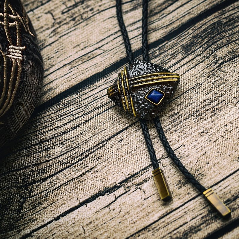 绅士秘密 保罗领带 Bolo Tie 皮革项链 皮绳领带 长项链 - 领带/领带夹 - 人造皮革 黑色