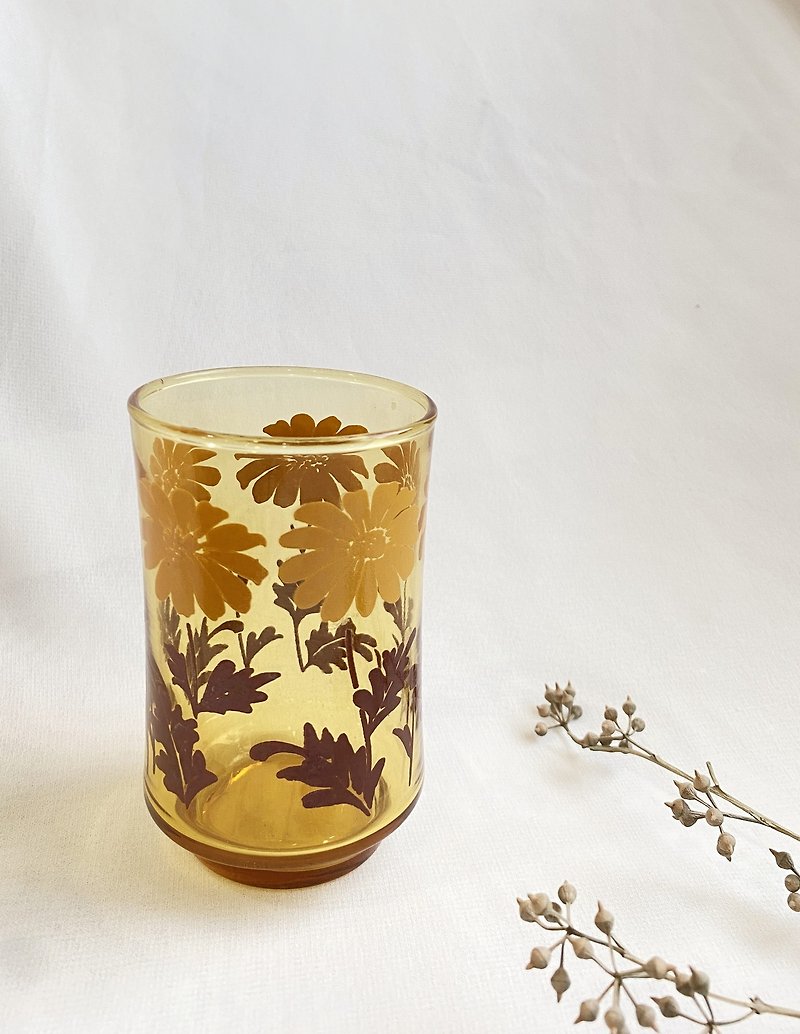 【好日恋物】美国vintage早期琥珀色花朵玻璃水杯仪式感收藏摆设 - 杯子 - 玻璃 橘色