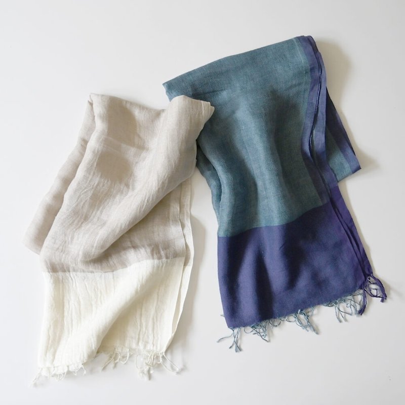地球树公平贸易fair trade -- 手织棉麻流苏披巾(米/蓝) - 围巾/披肩 - 棉．麻 