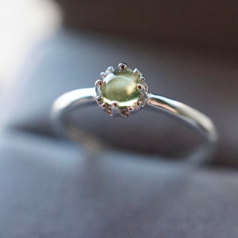 ITS-R104【925银・宝石戒指・橄榄石・Peridot 】925银戒指。 - 戒指 - 宝石 绿色