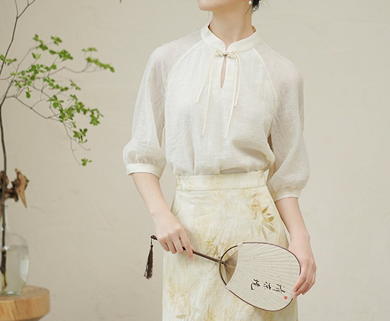 新中式 泡泡袖复古优雅茶服中國風洋裝 - 洋装/连衣裙 - 丝．绢 白色