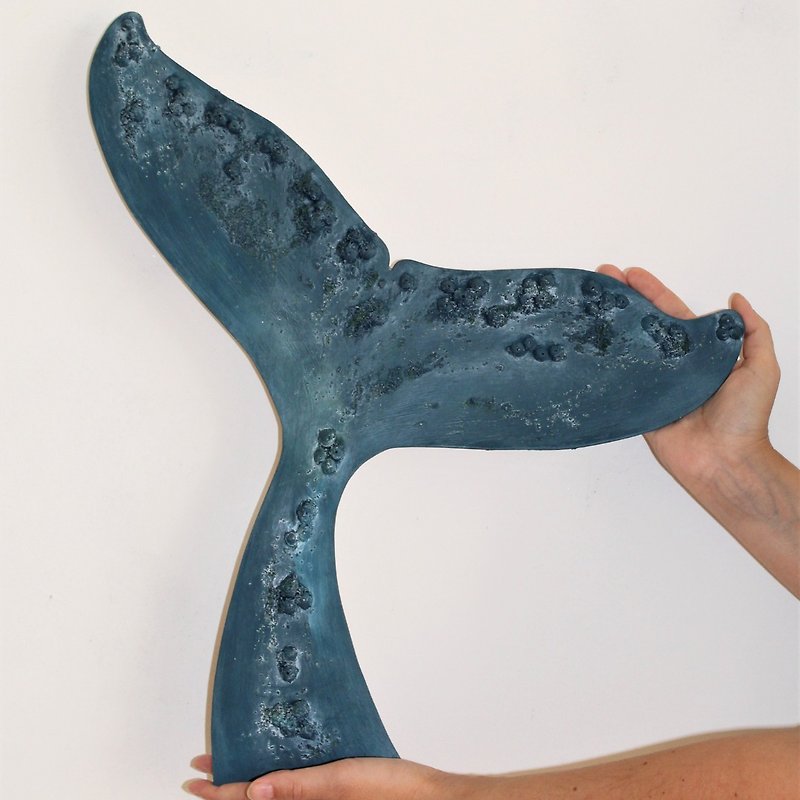 Blue Wooden whale tail, Nautical decor, Coastal Decor Ideas - 墙贴/壁贴 - 木头 蓝色