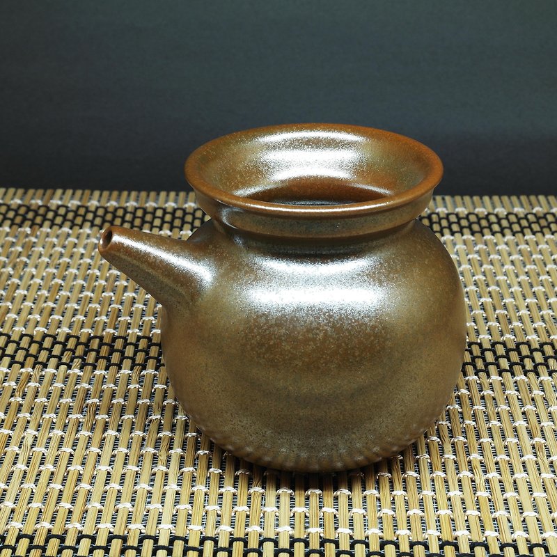 藏金釉圆型炮管嘴茶海、公道杯、匀杯 手作陶艺 茶道具 - 茶具/茶杯 - 陶 咖啡色