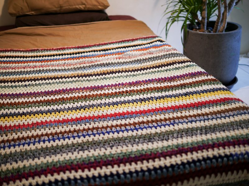 表哥的毛衣花纹床罩 暖情乡村手工编织古董彩色万用毯床罩Vintage - 被子/毛毯 - 聚酯纤维 多色