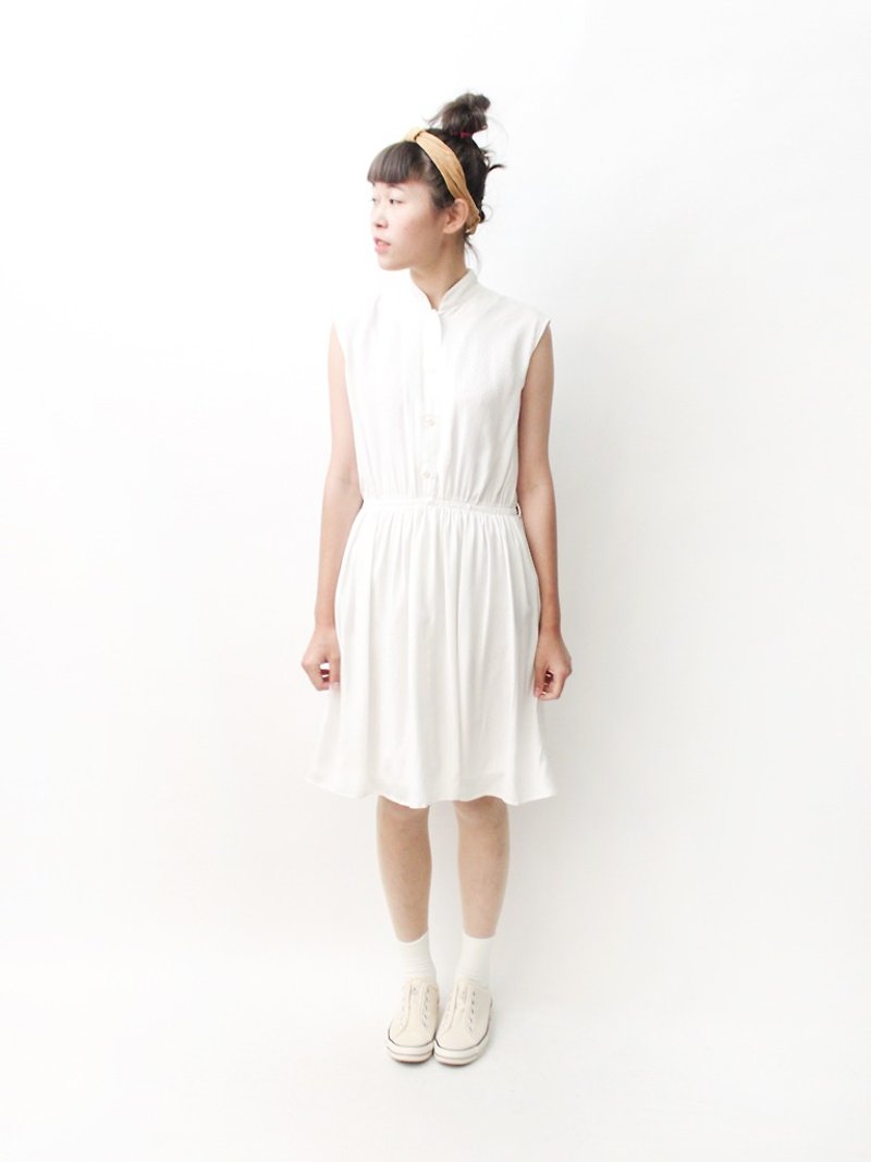 【RE0322D991】简约复古奶白色优雅无袖春夏古着洋装 - 洋装/连衣裙 - 聚酯纤维 白色
