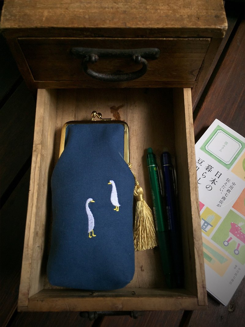 oh我的老天鹅–笔袋/眼镜口金包 - 铅笔盒/笔袋 - 棉．麻 