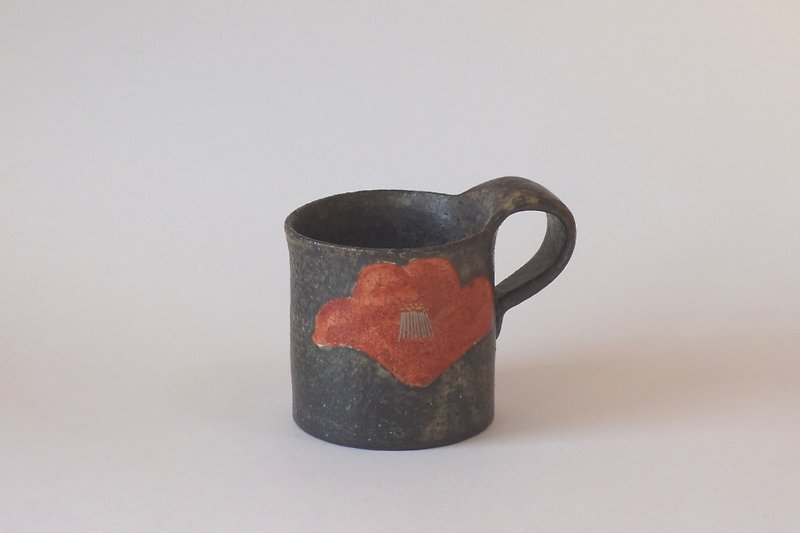 紅椿紋マグカップ - 咖啡杯/马克杯 - 陶 黑色