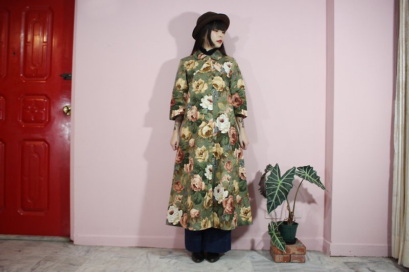 (Vintage外套)(日本制)绿色古典大花朵布花排扣大衣外套(Yohko-Tokyo-Kobe) - 女装休闲/机能外套 - 棉．麻 绿色