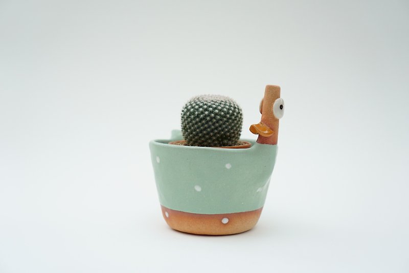 Duck ceramic plant pot , cactus ,bonsai , handmade ceramic - 花瓶/陶器 - 陶 蓝色