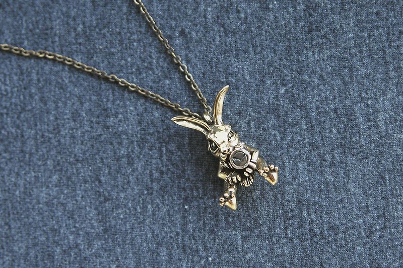 兔子 • 不轻易的来 —铜银 复合材质初版 rabbit stranger - 项链 - 铜/黄铜 金色
