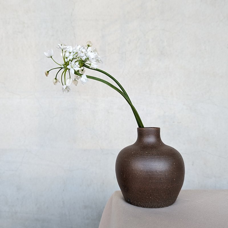 摩卡苹果 花器 花瓶 - 花瓶/陶器 - 陶 咖啡色
