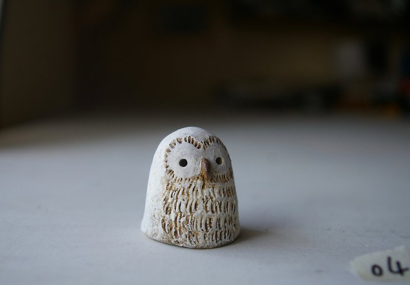 White owl ぽってり白フクロウ04 - 摆饰 - 陶 白色