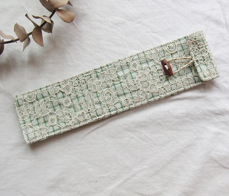 翠玉刺绣蕾丝筷袋 - 收纳用品 - 其他人造纤维 