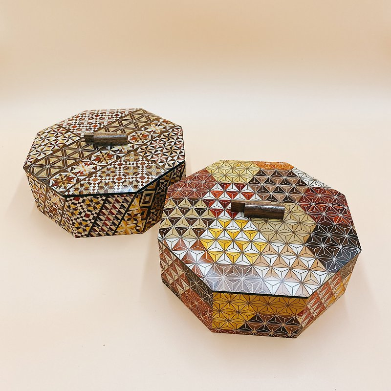 【箱根寄木细工】日本工艺品 糖果盒 点心盒 置物盒 (大) - 收纳用品 - 木头 咖啡色
